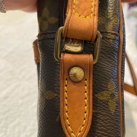 Auth LOUIS VUITTON Mono
Canvas Trocadero camera Crossbody. A rating MSRP $2700 - Picture 4 of 16